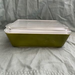 VTG Pyrex Verde Refrigerator (largest piece) W LID